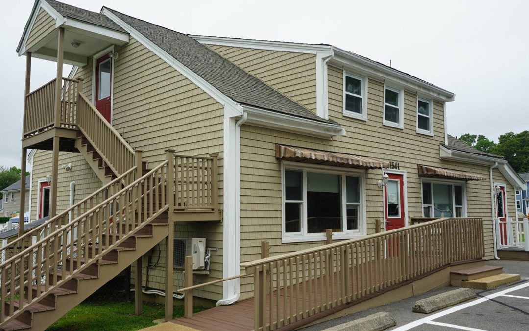 1541 Main St.